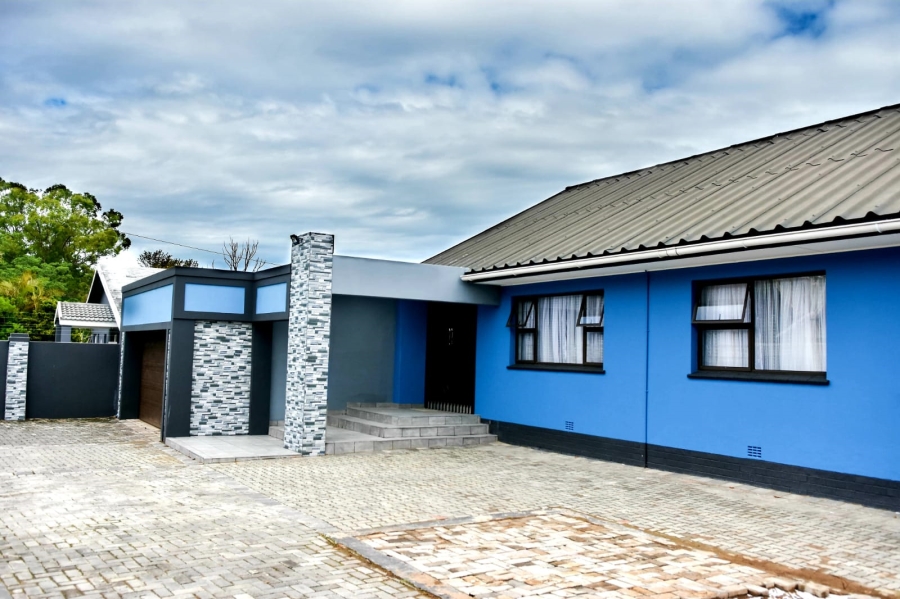 4 Bedroom Property for Sale in Abbotsford Eastern Cape